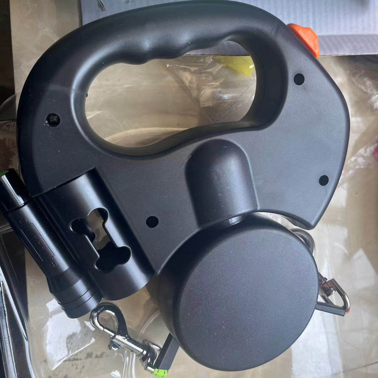 Double-ended extendable dog leash