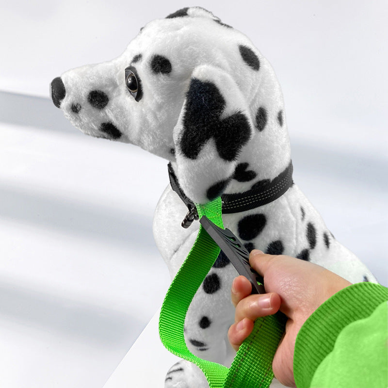 Retractable Reflective Dog Leash with Shock Absorption